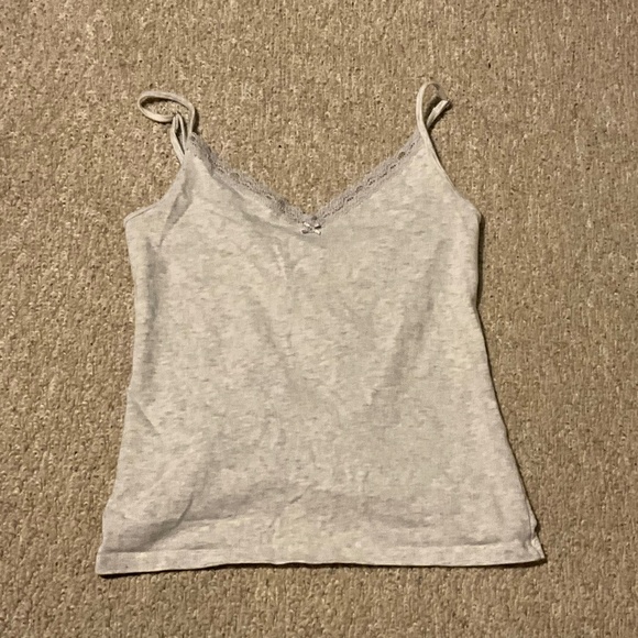 Brandy Melville / Light Grey Top - Picture 1 of 3